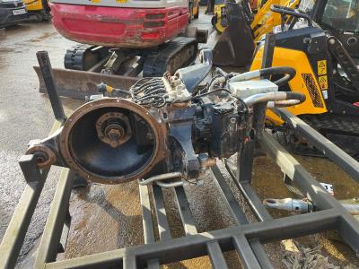 JCB Telehandler Transmission and pump