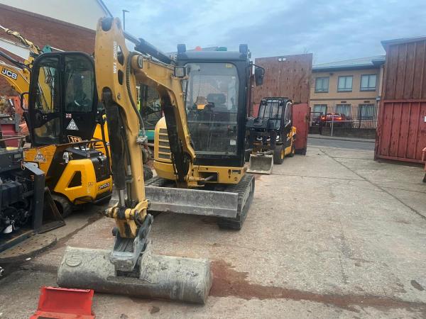 Caterpillar 302.7 DCR