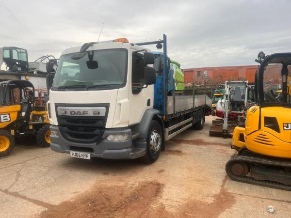 DAF LF220 Euro 6 18 ton